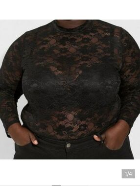 🆕️ SHEER STRETCH LACE MOCK NECK LONG SLEEVE TOP